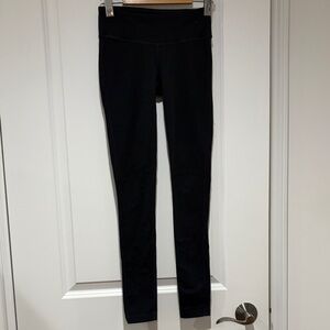 TNA Classic Black Leggings - super static